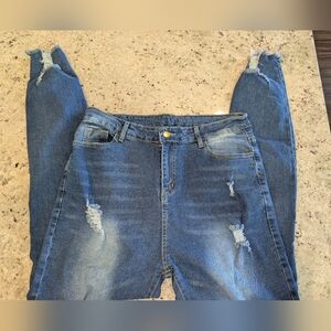 Women’s Distressed Skinny Jeans XL | High Rise | Raw Hem | Medium Wash
